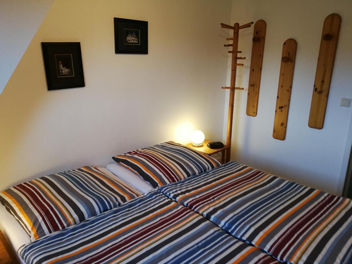 Scharhoern, Ferienwohnung 14 Cuxhaven Esterno foto
